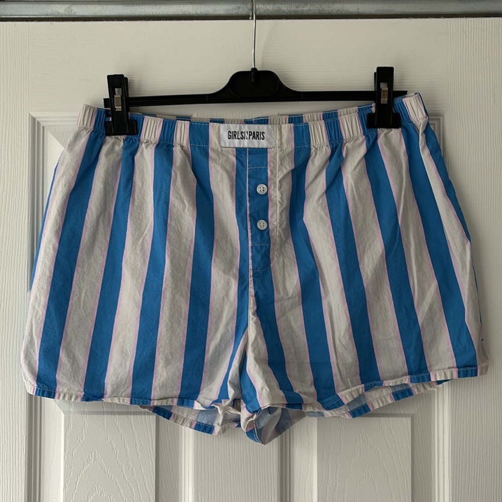 Pajama Set - Picture 3 of 8